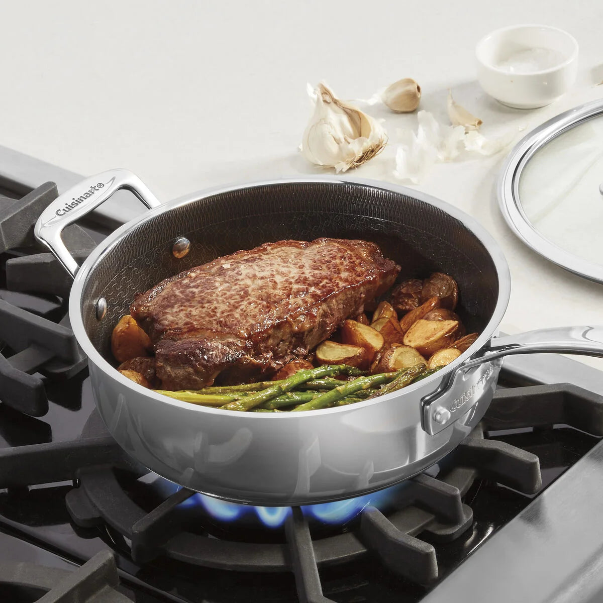 FusionPlus® Hybrid 3.5qt Sauté Pan with Cast HH & Lid