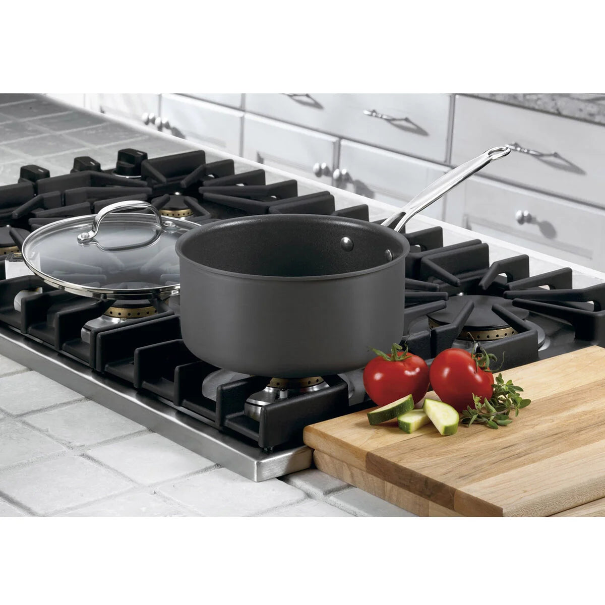 Chef's Classic™ Non-Stick Hard Anodized 4 Quart Saucepan